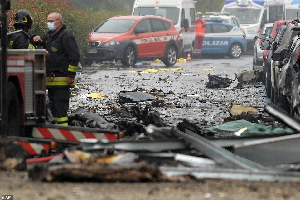 飛行機がミラノの建物に衝突し umx 人が死亡 Europeantimes News